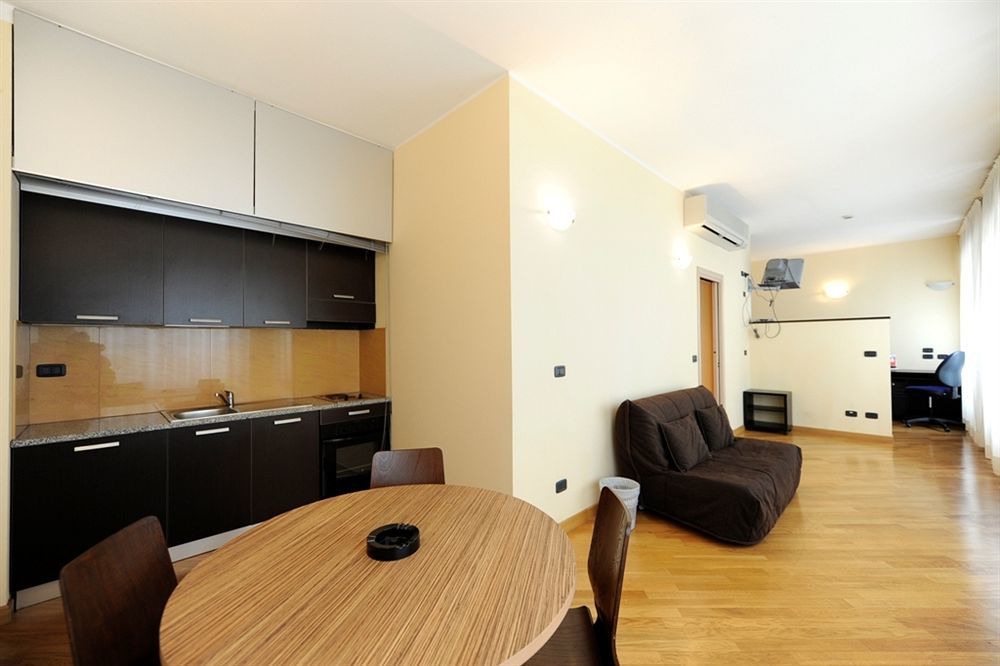 Corvetto Residence Porto Di Mare Μιλάνο Δωμάτιο φωτογραφία